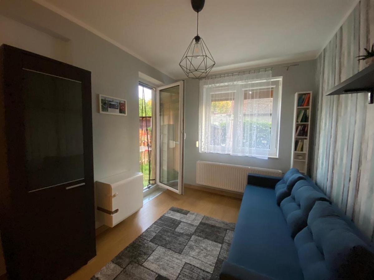 Mieszkanie Z Ogrodkiem Wrocław Buitenkant foto